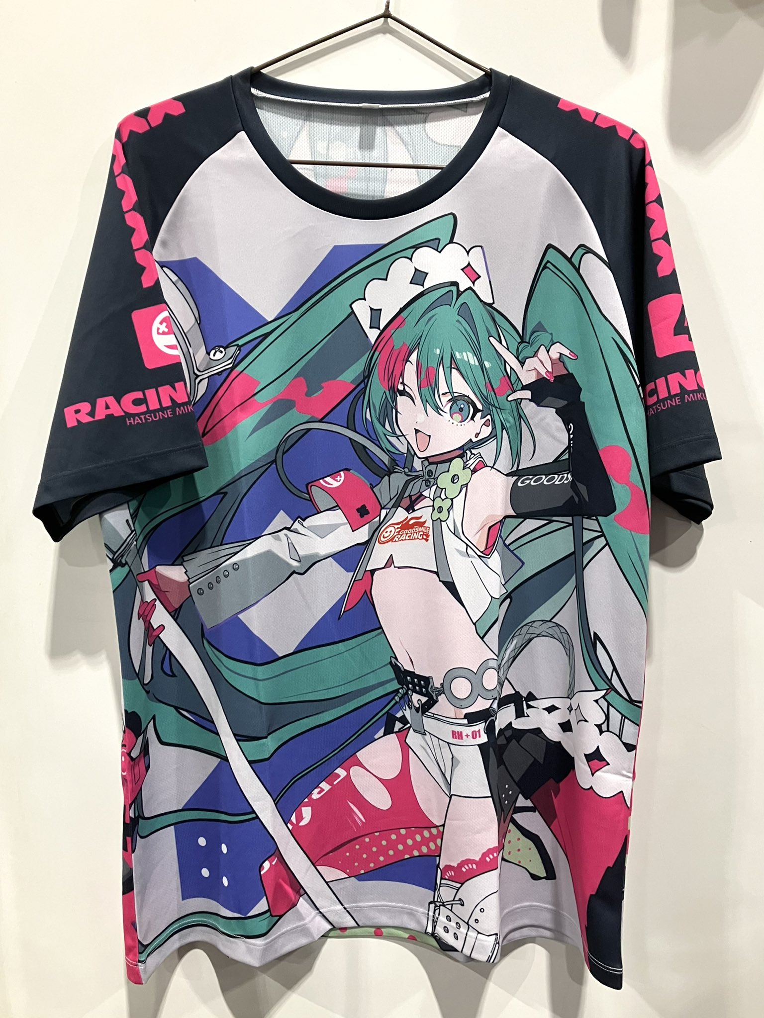 Street Fashion Hats - Maglietta Racing Miku Hatsune Miku Stile