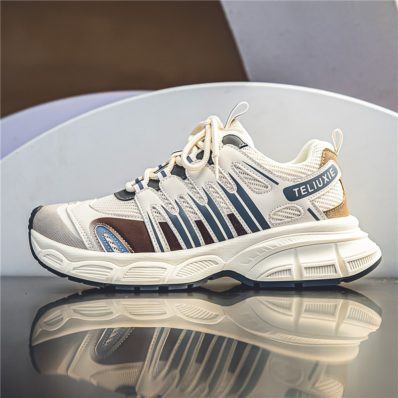 Sneakers di design in stile Ho - Street Fashion Hong Kong recensione e prezzo
