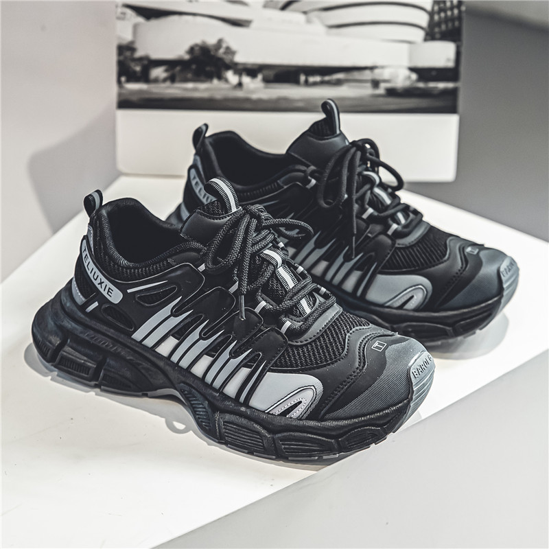 Sneakers di design in stile Ho - Street Fashion Hong Kong recensione e prezzo