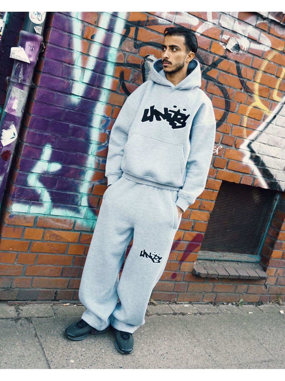 Completo unisex in stile retrò - Street Fashion In China recensione e prezzo