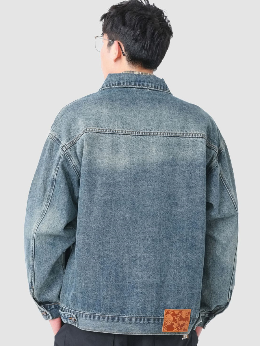Giacca di jeans con tasca rica - Street Fashion Hong Kong recensione e prezzo