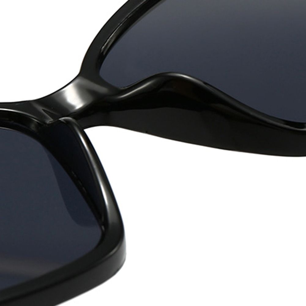 Occhiali da Sole Cat Eye per S - Street Fashion Photoshoot recensione e prezzo