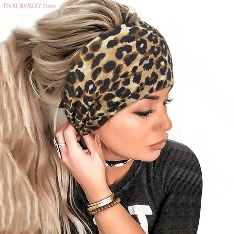 62KE Sciarpa elastica con stam - Street Fashion Reference recensione e prezzo