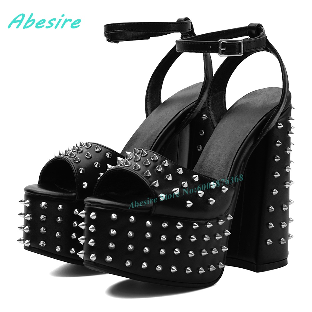 Sandali con Plateau in Ecopell - Street Fashion Women recensione e prezzo