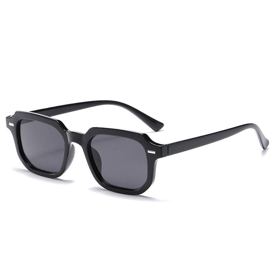 1Pc Occhiali Moda Uomo Nuovo T - Street Fashion Glasses recensione e prezzo